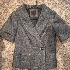 The limited short sleeve jacket